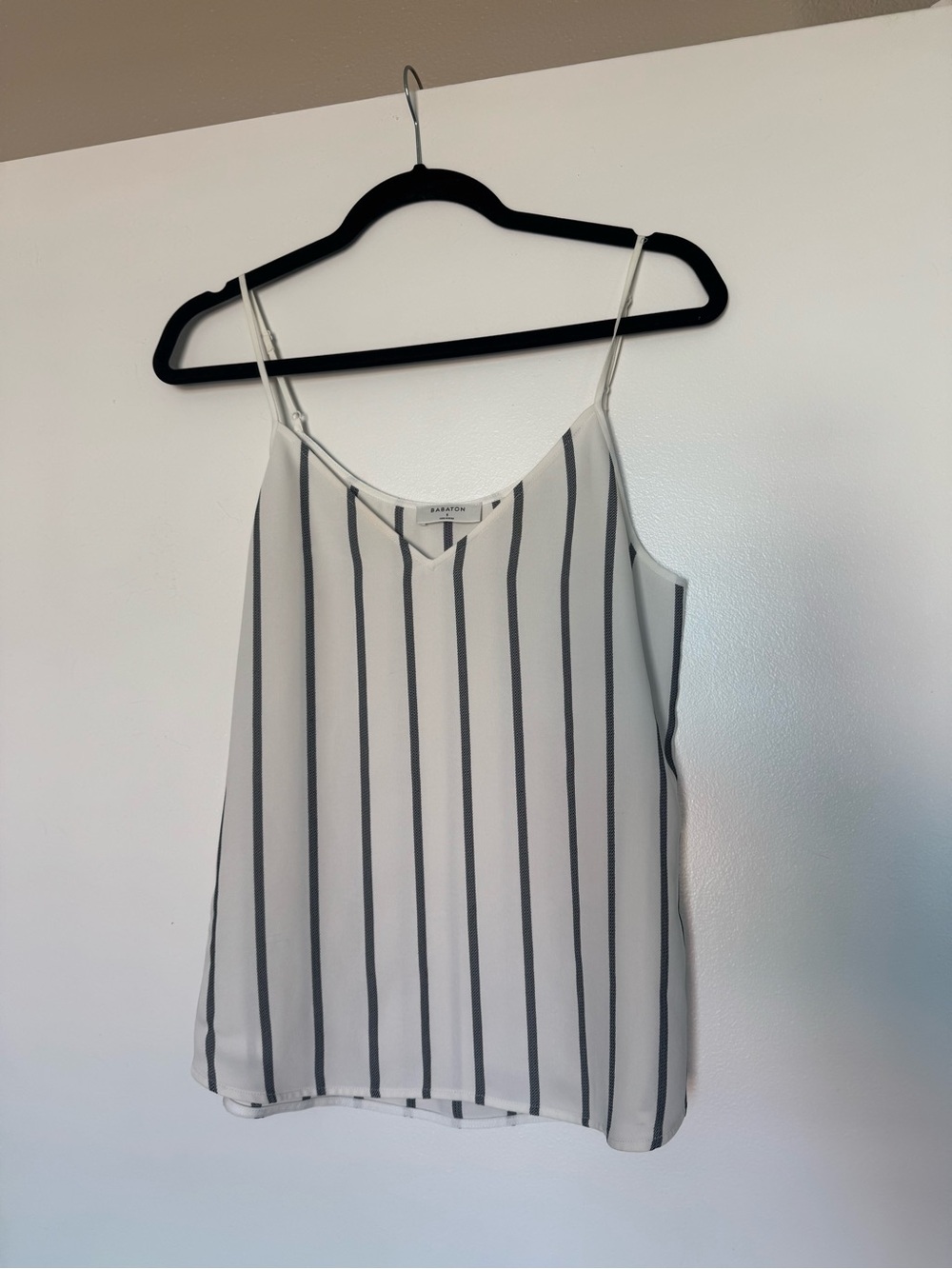 Aritzia - Babaton Everly Camisole (Striped)